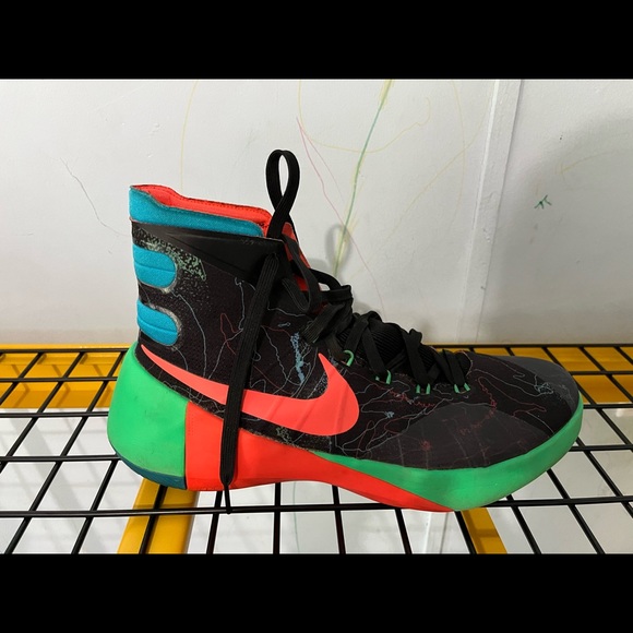 2015 HyperDunk - Picture 2 of 5